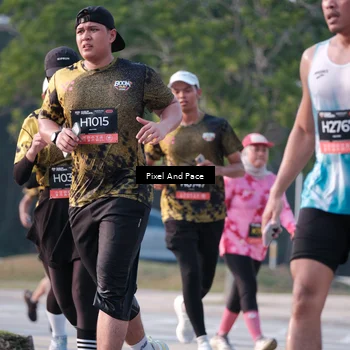 Runner Photo 6771120