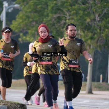 Runner Photo 6771129