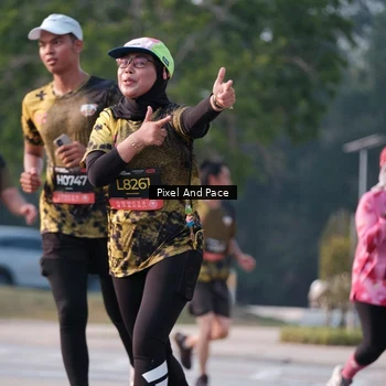 Runner Photo 6771130
