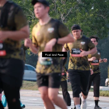 Runner Photo 6771140