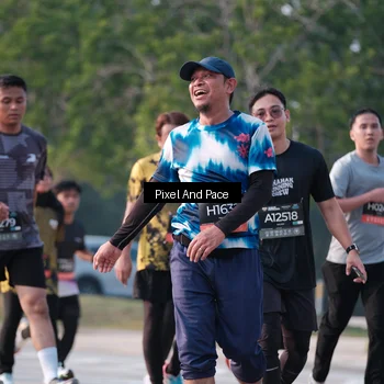 Runner Photo 6771242