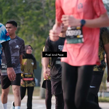Runner Photo 6771272
