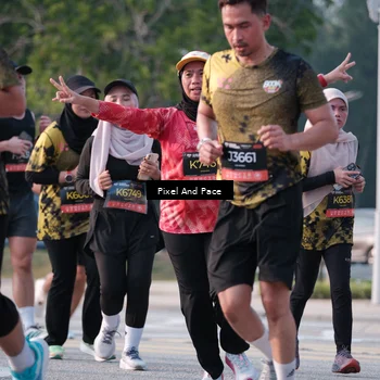 Runner Photo 6771330