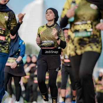 Runner Photo 6771342