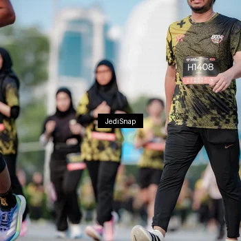 Runner Photo 6771423