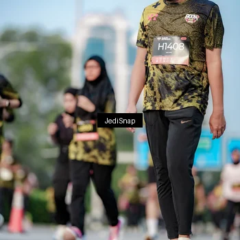 Runner Photo 6771453