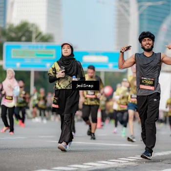 Runner Photo 6774577