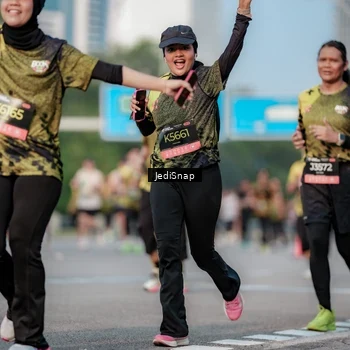 Runner Photo 6774622