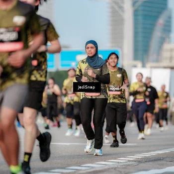 Runner Photo 6774662