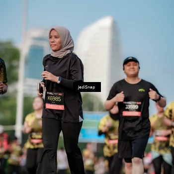 Runner Photo 6775320