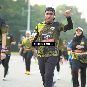 Runner Photo 6775606