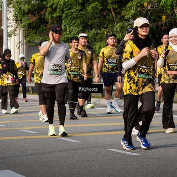 Runner Photo 6776471