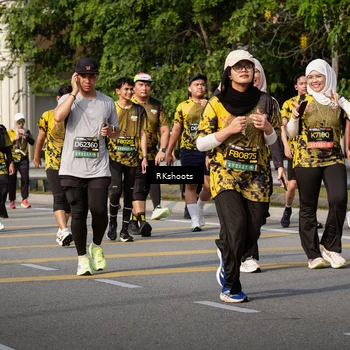 Runner Photo 6776475