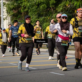 Runner Photo 6776511