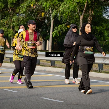 Runner Photo 6776512