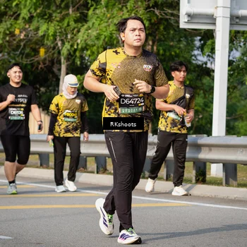 Runner Photo 6776565