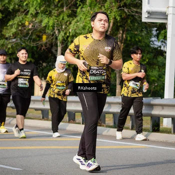 Runner Photo 6776572
