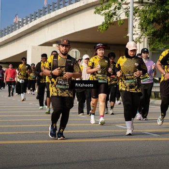 Runner Photo 6776613
