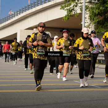 Runner Photo 6776619
