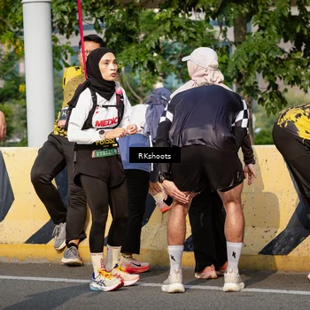 Runner Photo 6776629