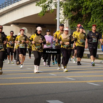 Runner Photo 6776636