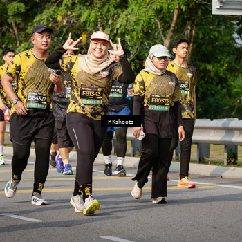 Runner Photo 6776640
