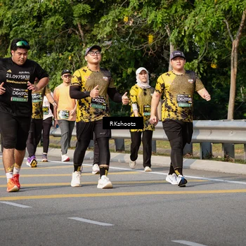 Runner Photo 6776659