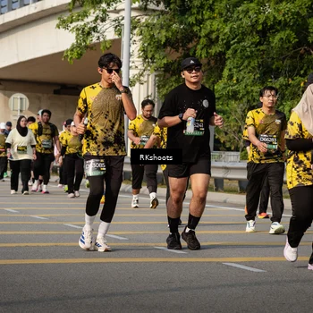 Runner Photo 6776661