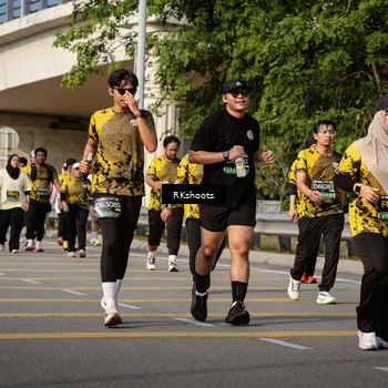 Runner Photo 6776672