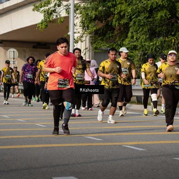 Runner Photo 6776682