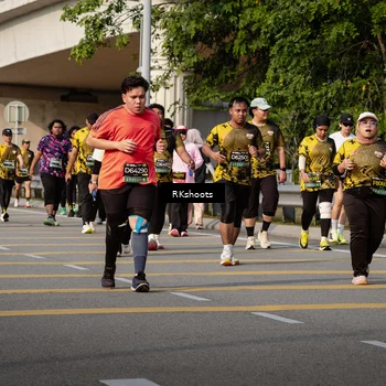 Runner Photo 6776692