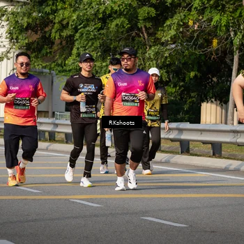 Runner Photo 6776746