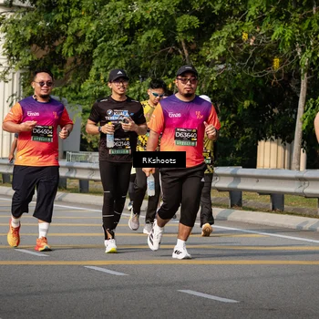 Runner Photo 6776758