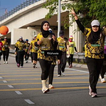 Runner Photo 6776812