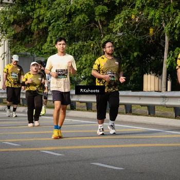 Runner Photo 6776846