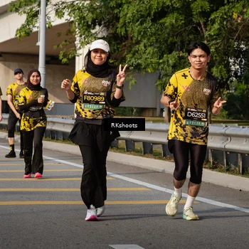 Runner Photo 6776904