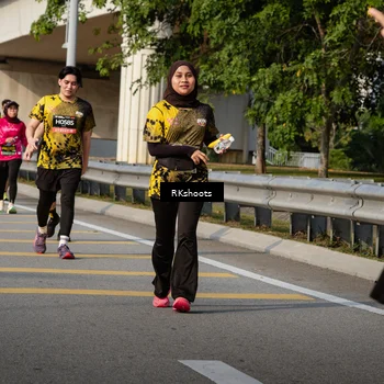 Runner Photo 6776907
