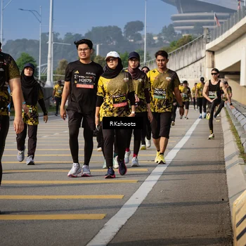 Runner Photo 6776930