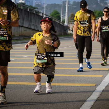 Runner Photo 6777005