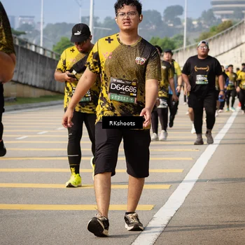 Runner Photo 6777035