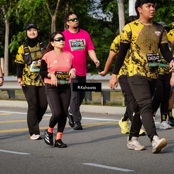 Runner Photo 6777082