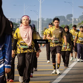 Runner Photo 6777107