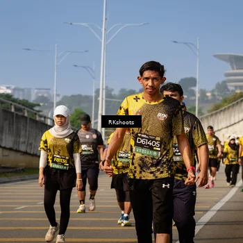 Runner Photo 6777165
