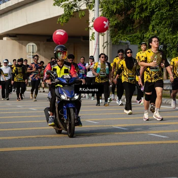 Runner Photo 6777273