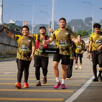 Runner Photo 6777304