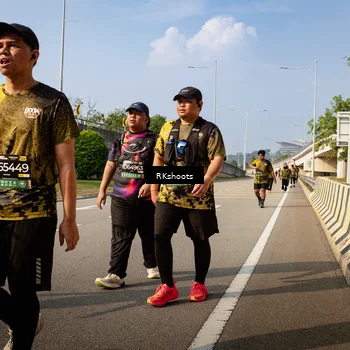 Runner Photo 6777344
