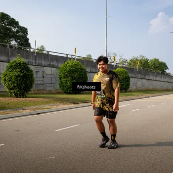 Runner Photo 6777360