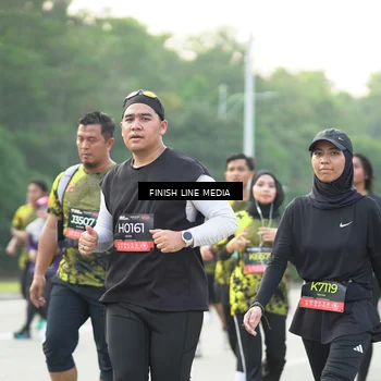 Runner Photo 6777483