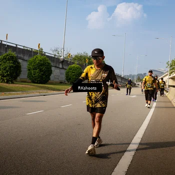 Runner Photo 6777571