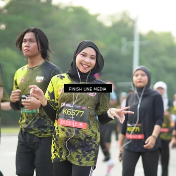 Runner Photo 6777575